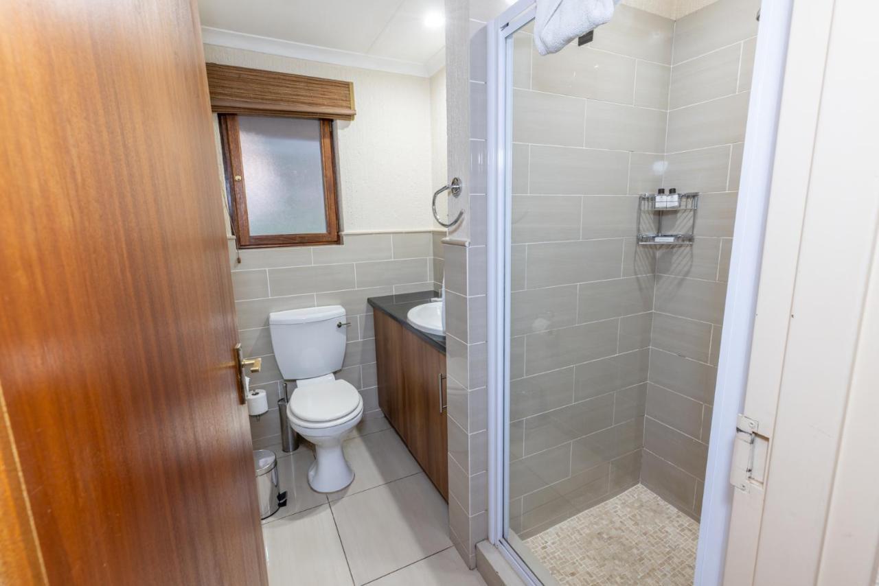 Legend Safaris 257B - In Kruger Park Lodge Hazyview Εξωτερικό φωτογραφία